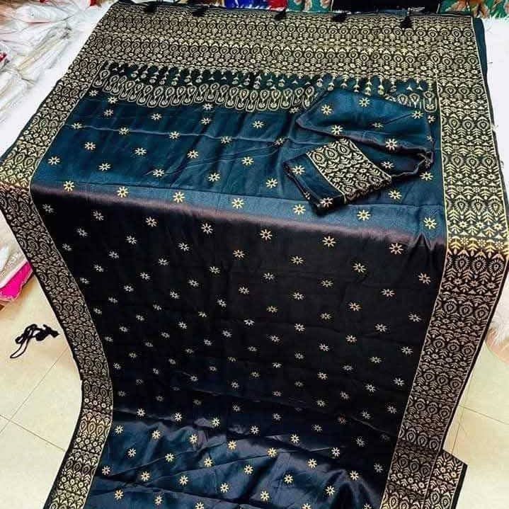 জাপানি সিল্ক শাড়ি নরম ও আরামদায়ক স্কিন প্রিন্টের নিখুঁত কাজ